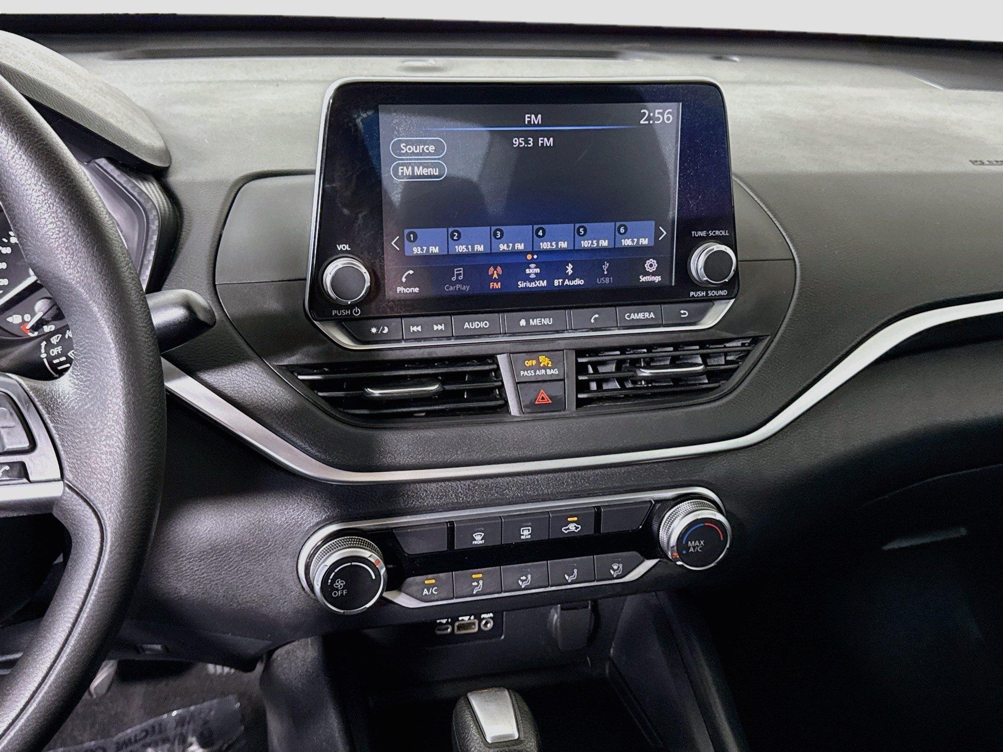 Used 2022 Nissan Altima 2.5 SV FWD image 18