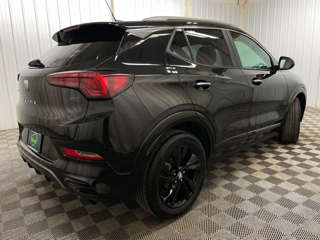 Certified 2024 Buick Encore GX Sport Touring w/ Comfort Package FWD image 17