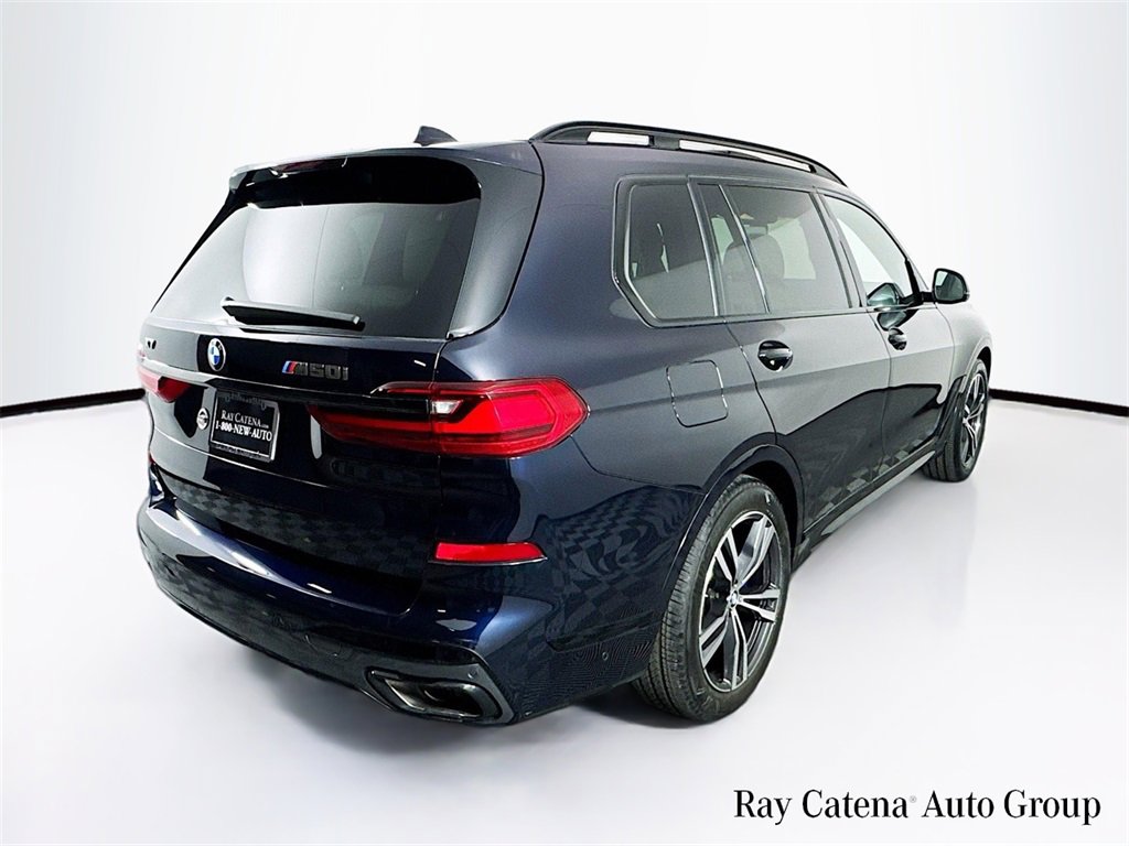 Used 2022 BMW X7 M50i image 7