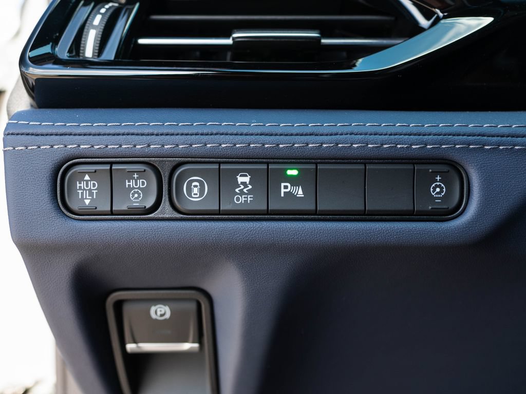 Certified 2025 Acura MDX Type S AWD/4WD image 31