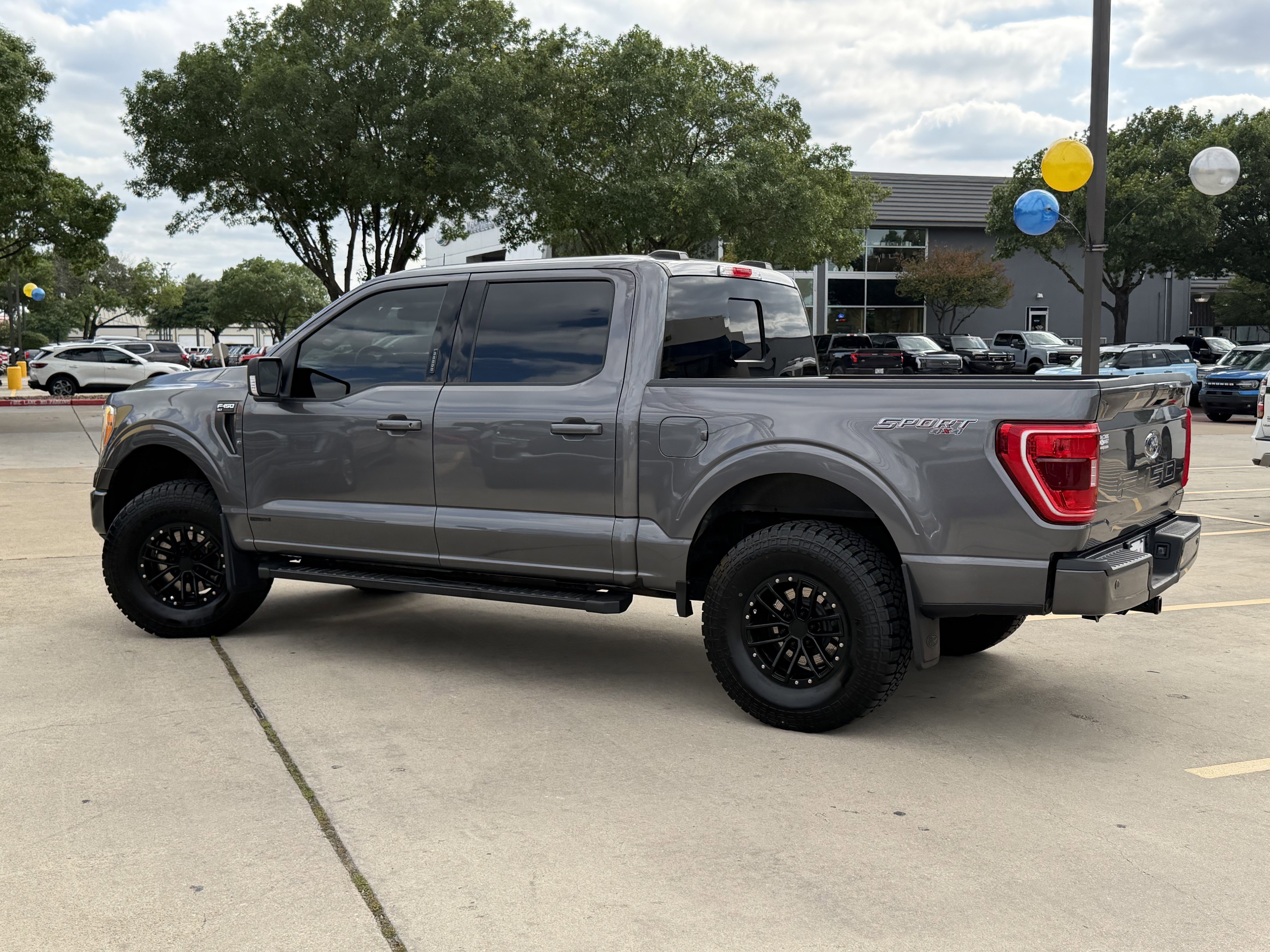 Used 2021 Ford F150 XLT w/ Equipment Group 302A High AWD/4WD image 11