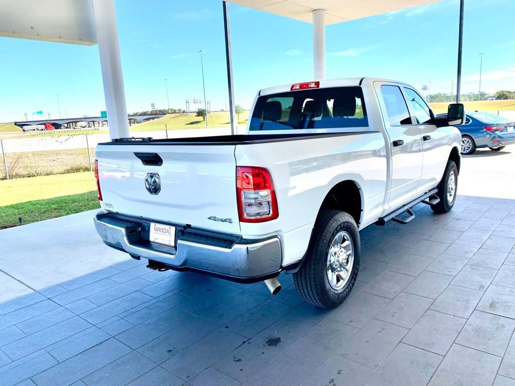 Used 2024 RAM 2500 Tradesman w/ Chrome Appearance Group image 5