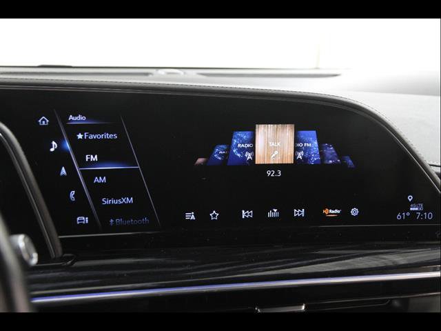 Used 2022 Cadillac Escalade ESV Sport w/ Touring Package AWD/4WD image 11