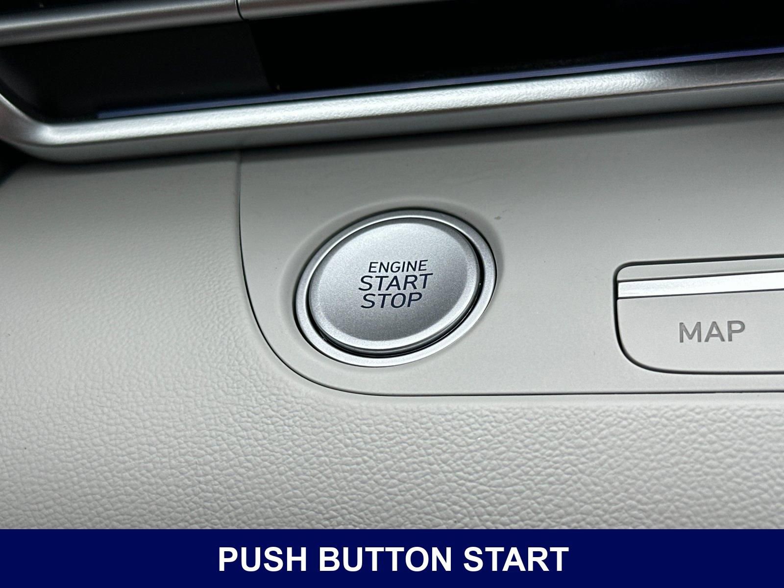 Used 2024 Hyundai Elantra Limited FWD image 25