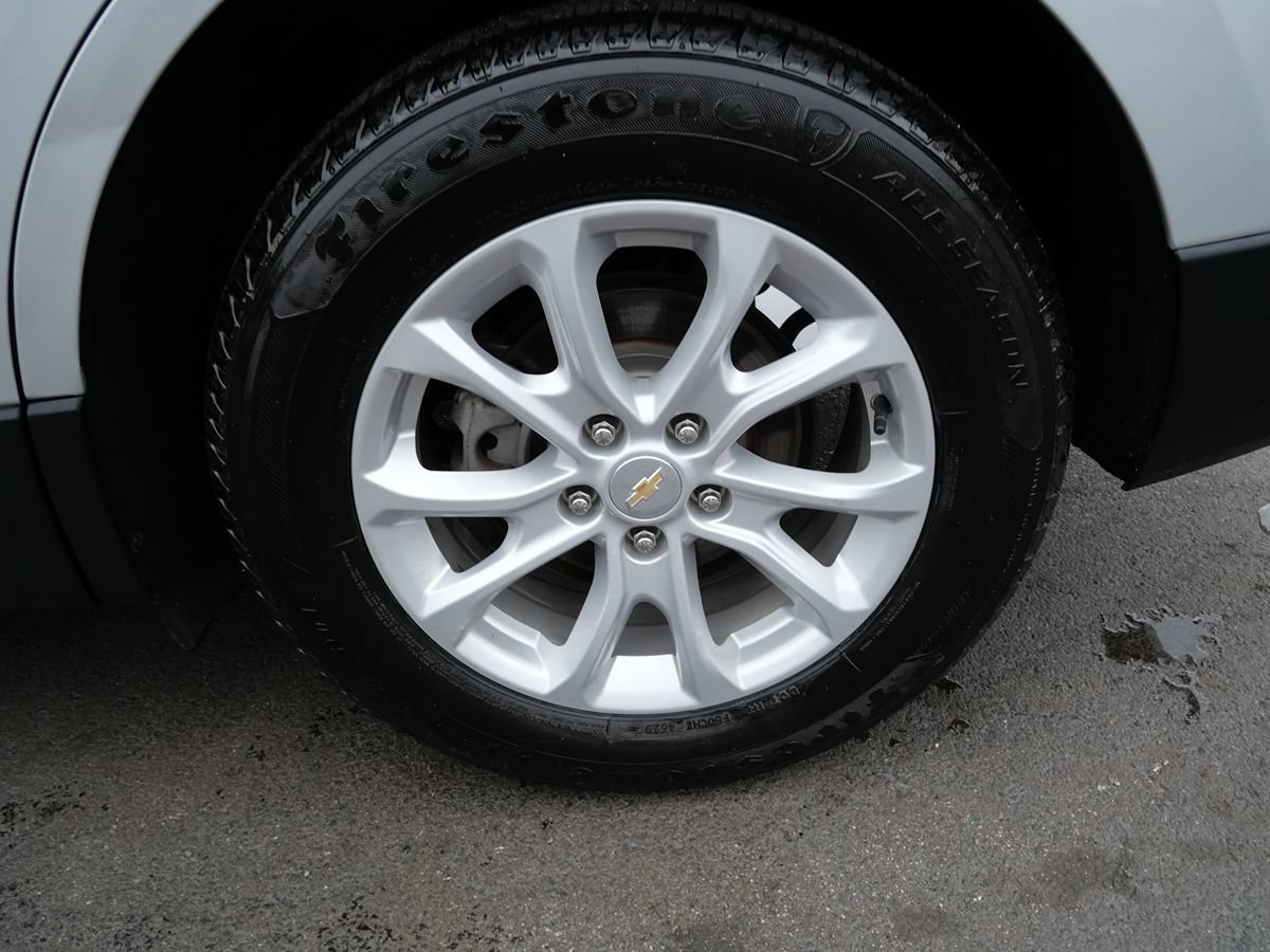 Used 2021 Chevrolet Equinox LT w/ Driver Convenience Package AWD/4WD image 37