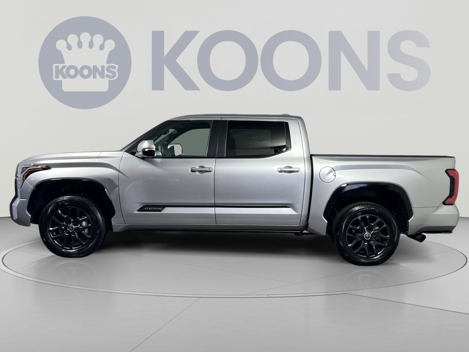 Used 2024 Toyota Tundra Platinum AWD/4WD image 7