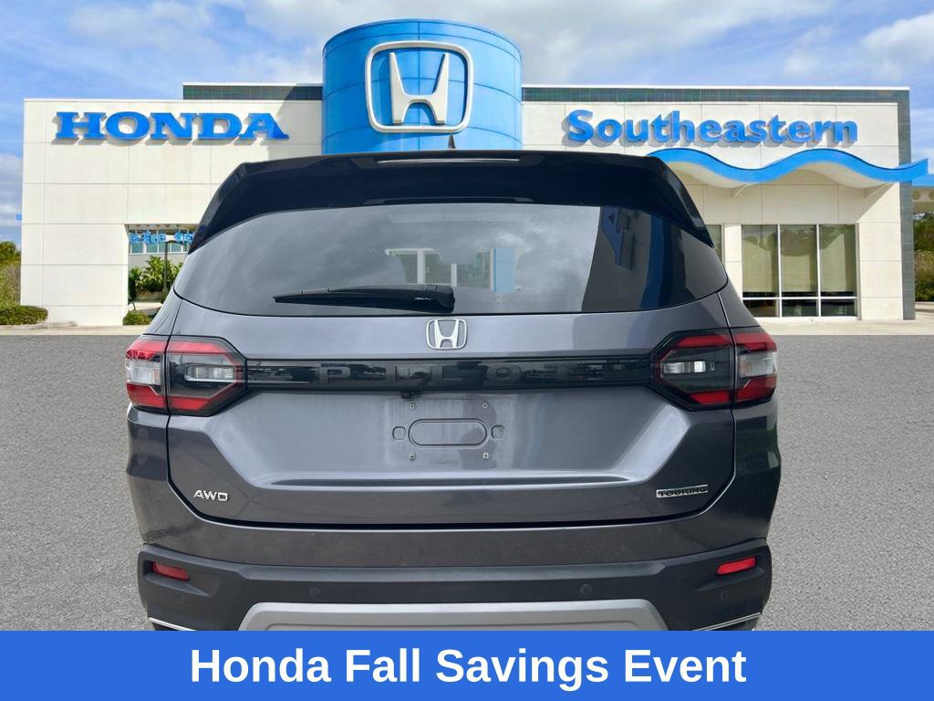 Used 2023 Honda Pilot Touring image 7
