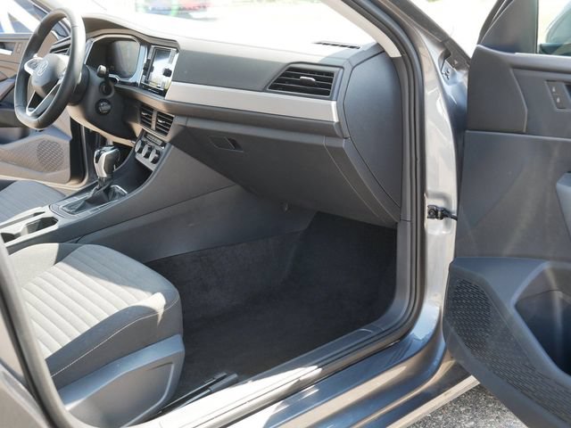 Certified 2024 Volkswagen Jetta S FWD image 20