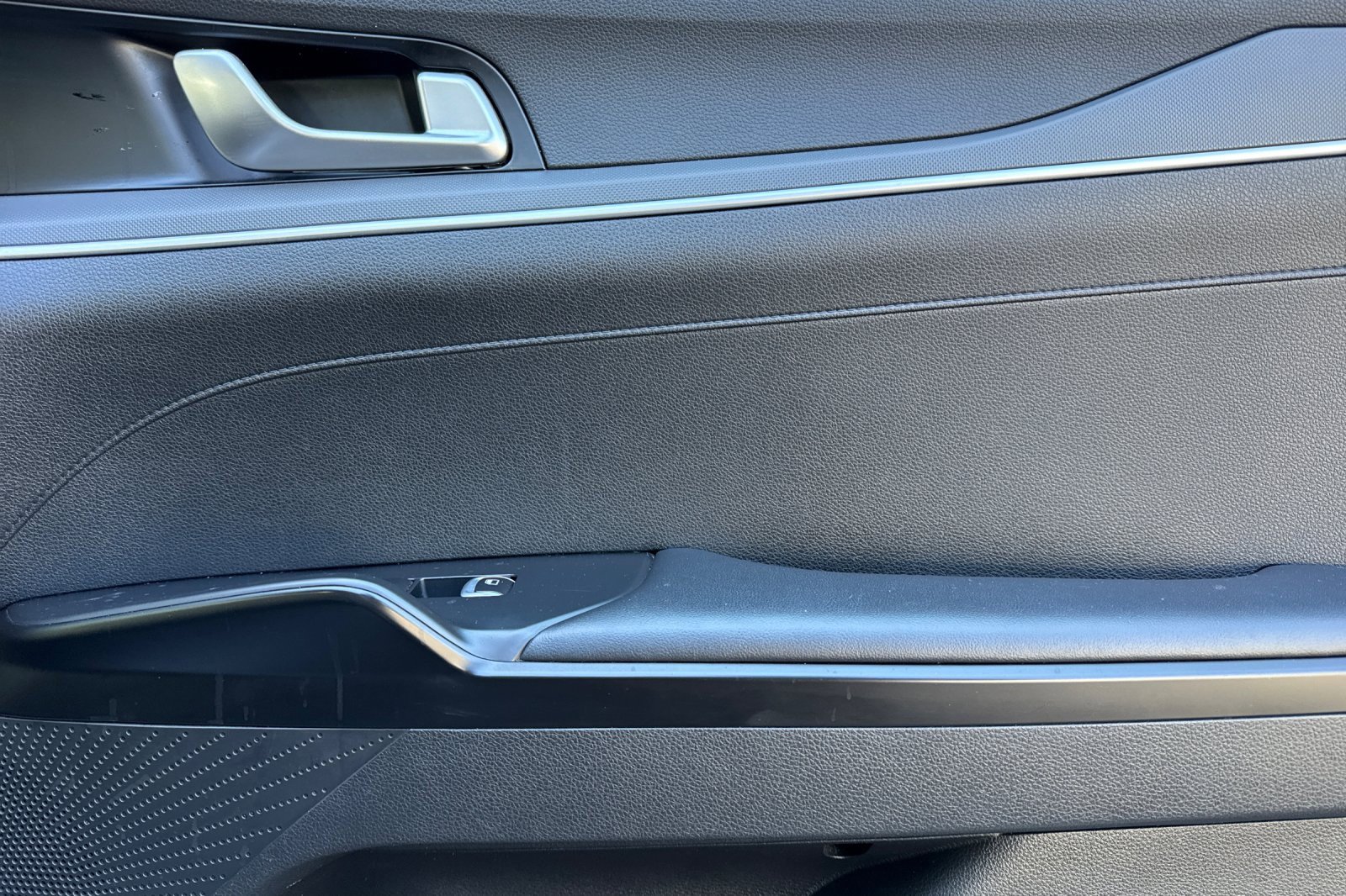 Used 2023 Kia K5 LXS image 19