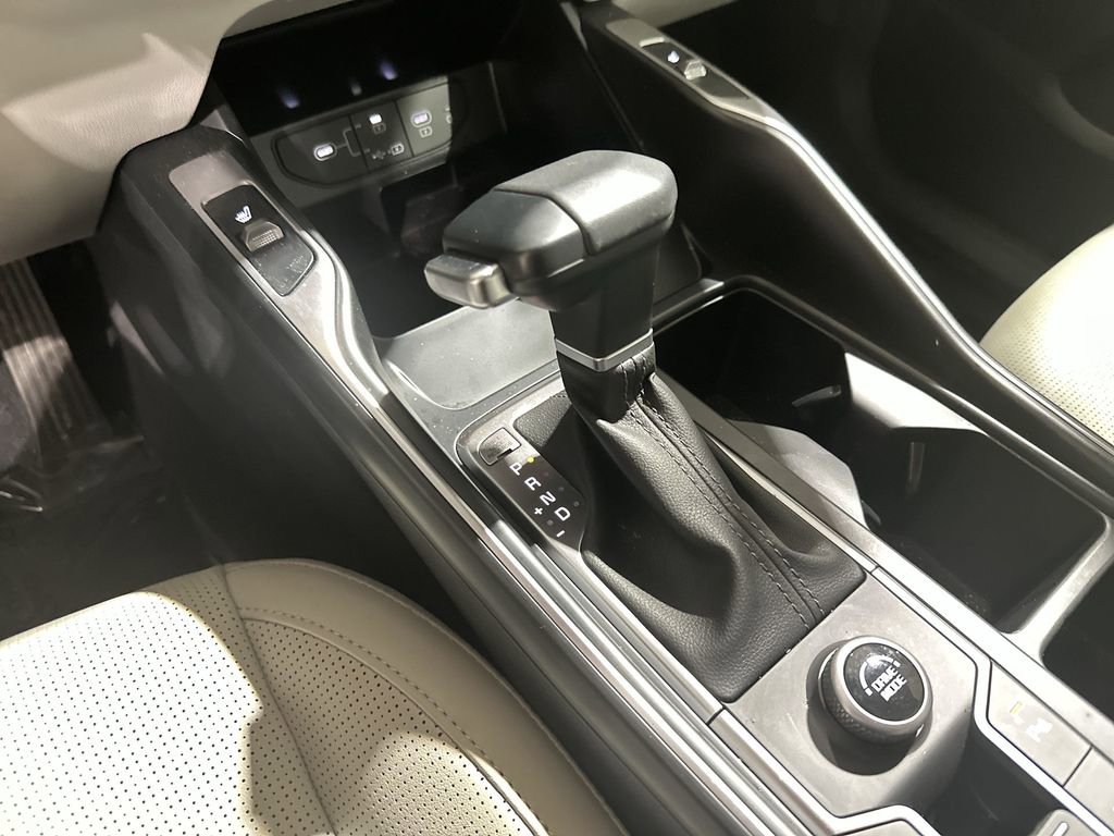 Used 2025 Kia Sorento S w/ Panoramic Sunroof Package image 23