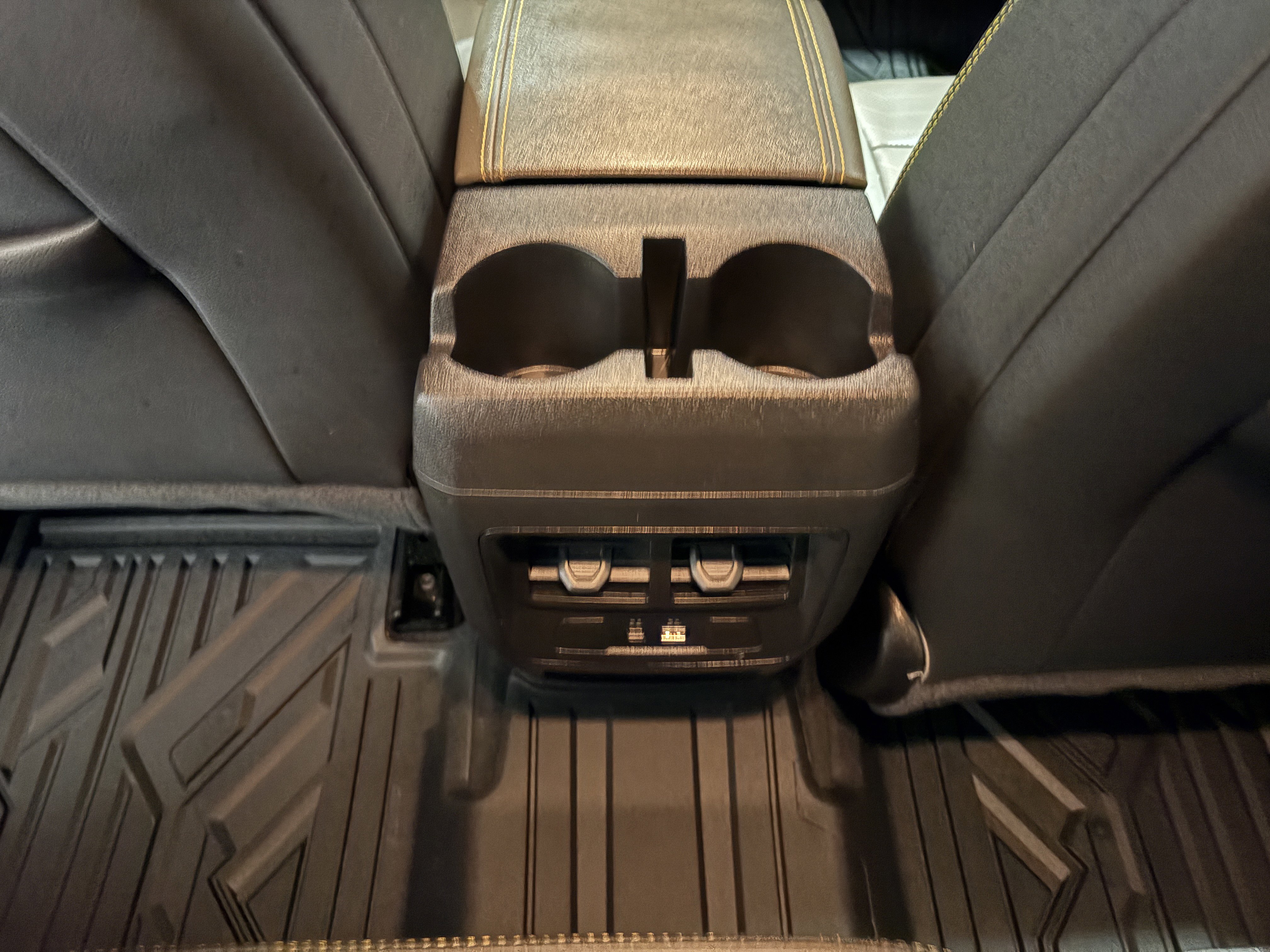 Used 2025 Chevrolet Colorado ZR2 w/ Midnight Edition image 21