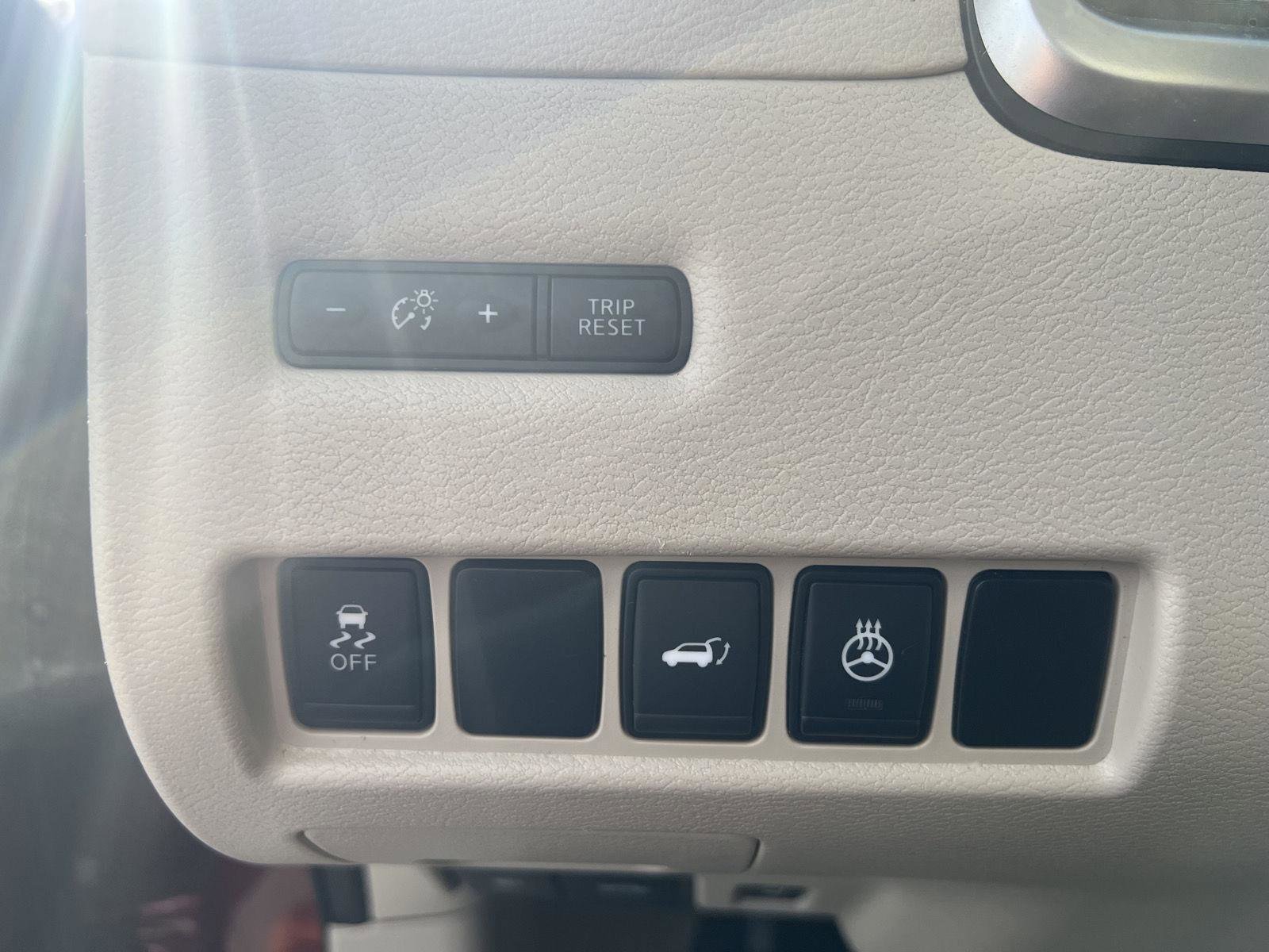 Used 2015 Nissan Murano Platinum w/ Platinum Technology Package AWD/4WD image 15
