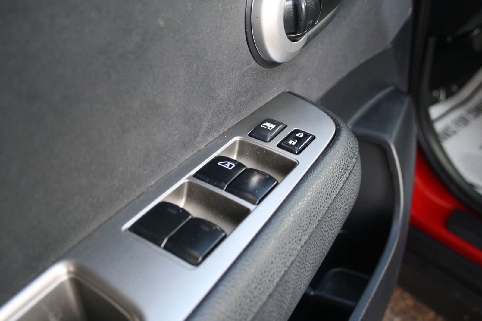 Used 2012 Nissan Versa 1.8 S w/ Plus Pkg image 19