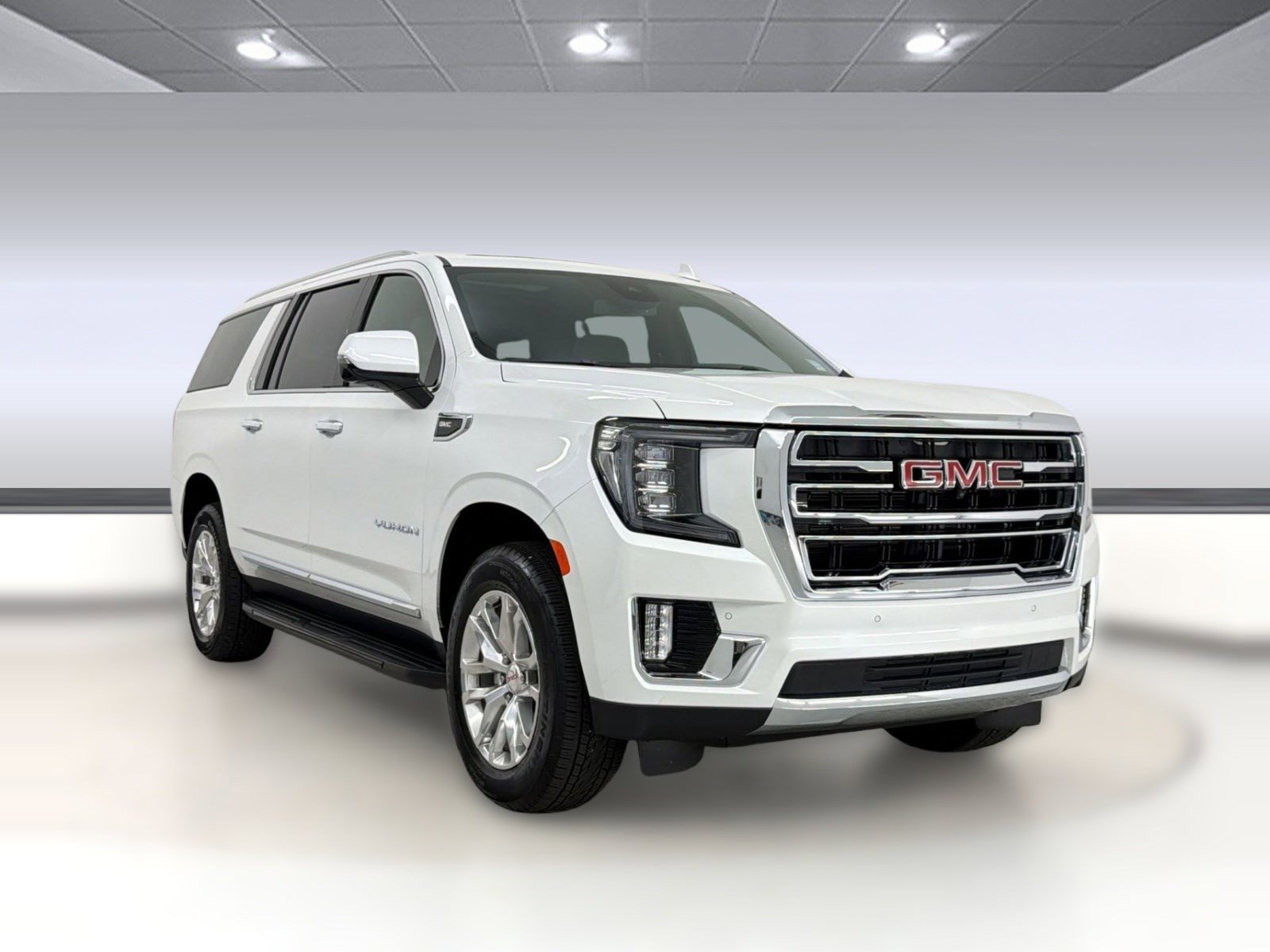 Used 2024 GMC Yukon XL SLT w/ SLT Premium Package AWD/4WD image 7