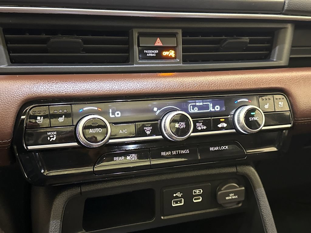 Certified 2024 Honda Pilot Elite image 27