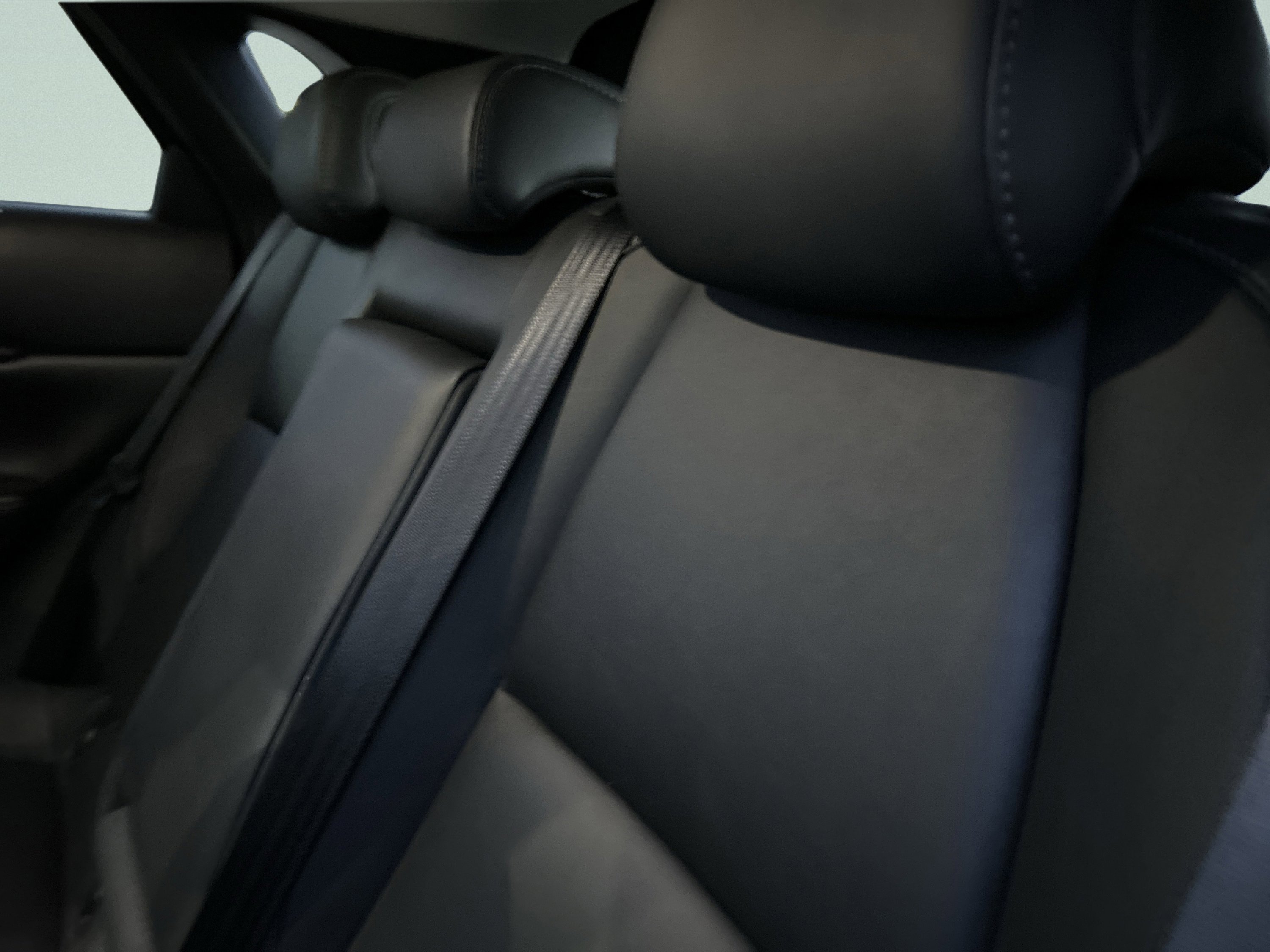 Used 2022 MAZDA CX-30 AWD 2.5 S w/ Select Package image 16