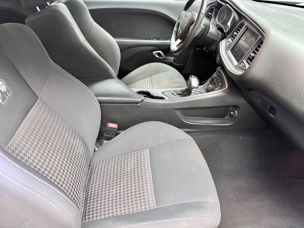 Used 2019 Dodge Challenger R/T Scat Pack RWD image 12