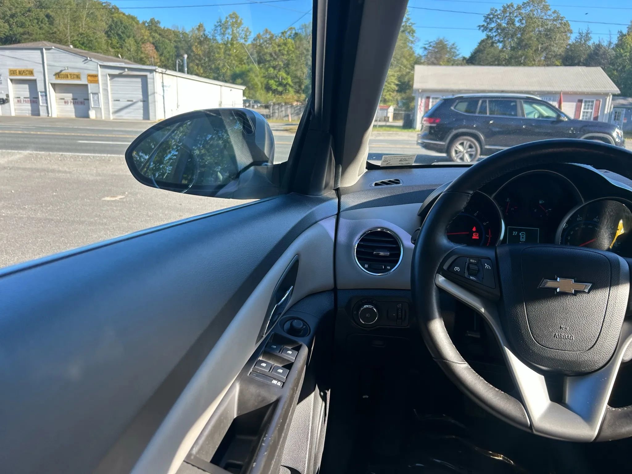 Used 2012 Chevrolet Cruze LT image 29