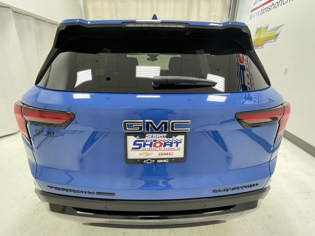 New 2026 GMC Terrain Elevation w/ Black Edition image 5