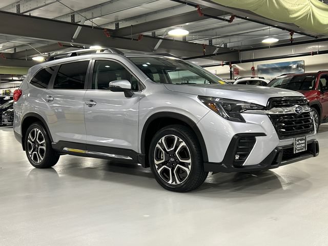 Used 2023 Subaru Ascent Limited AWD/4WD image 1