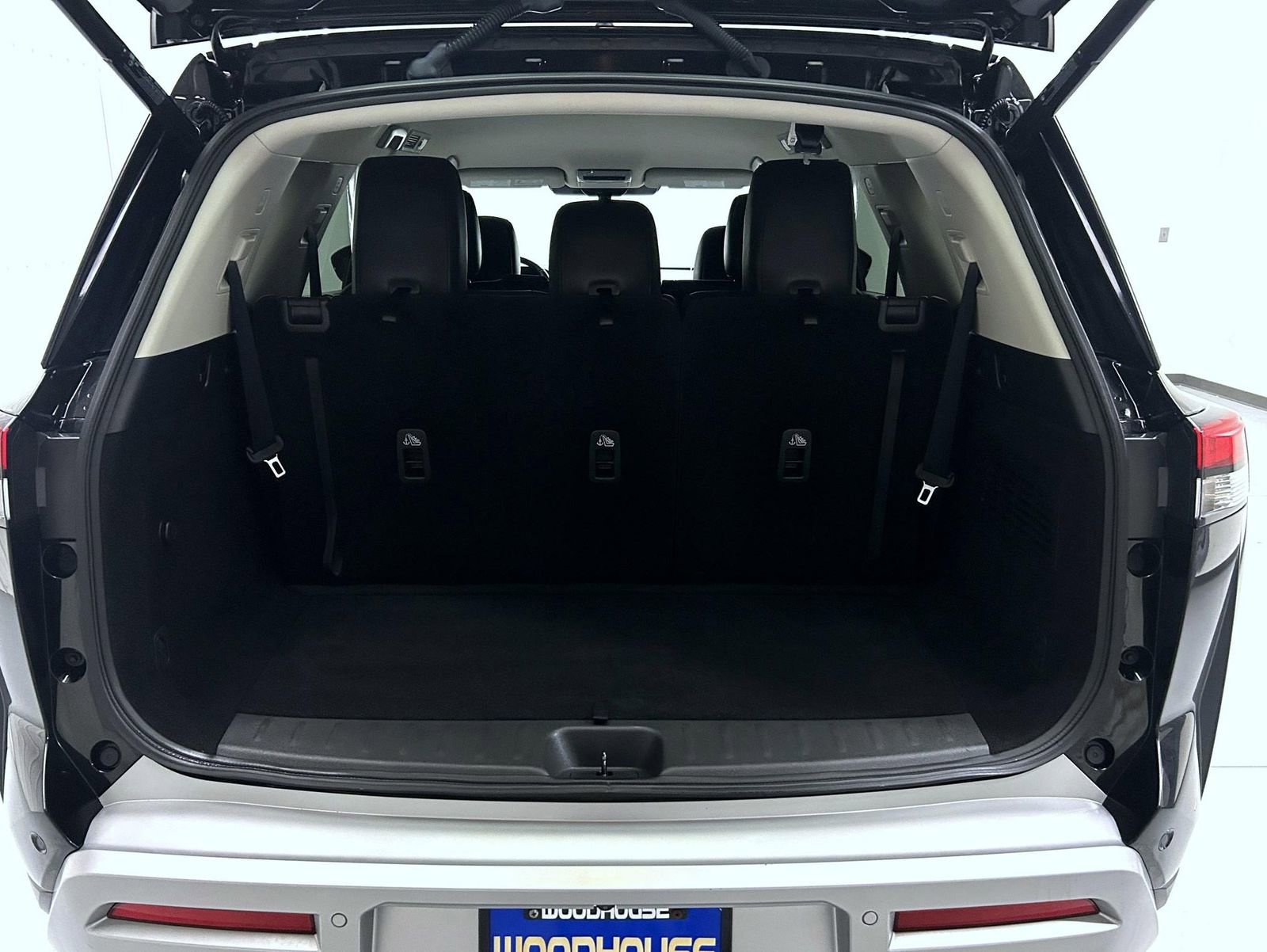 Used 2023 Nissan Pathfinder SL image 22