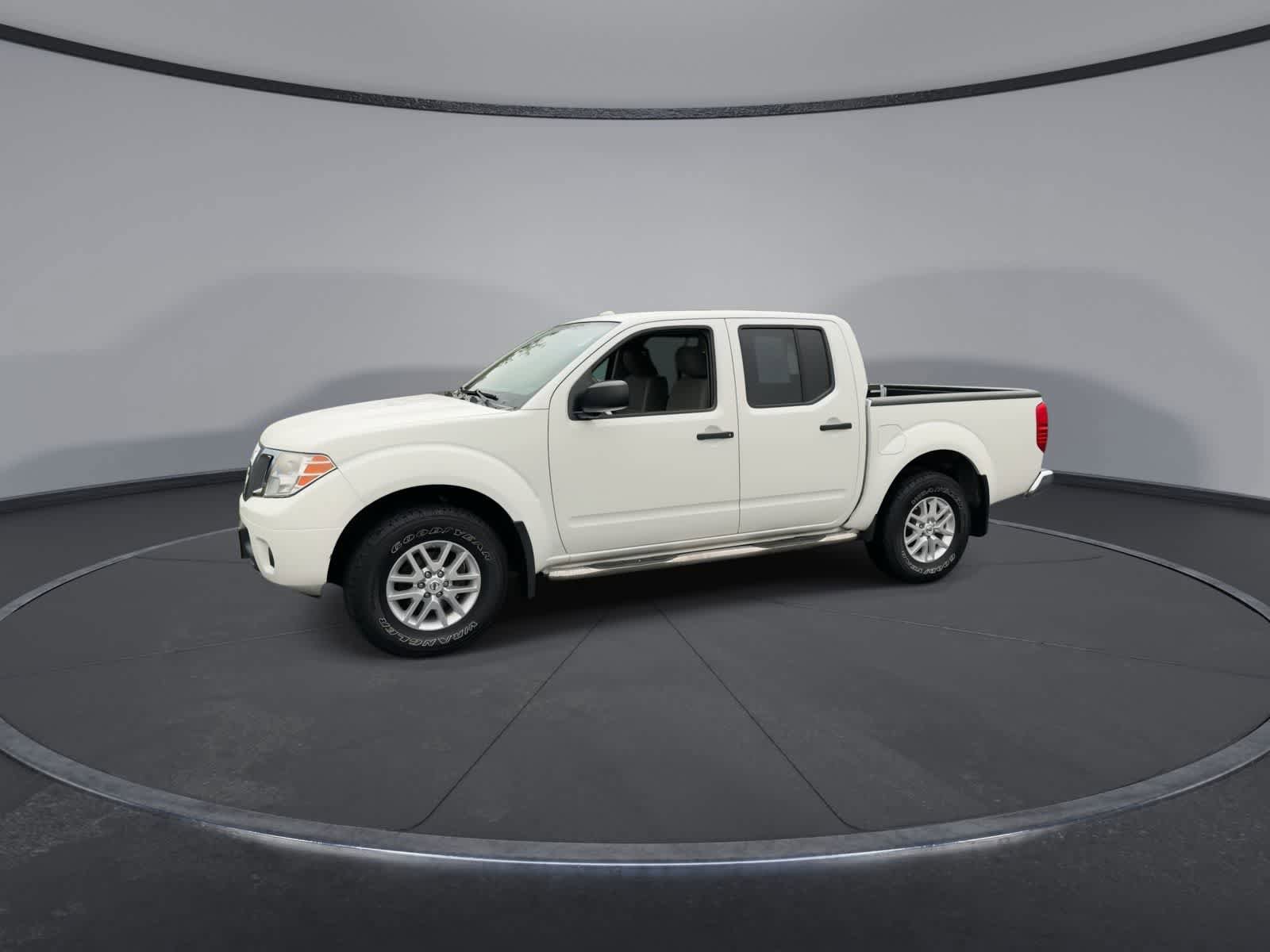 Used 2018 Nissan Frontier SV AWD/4WD image 4