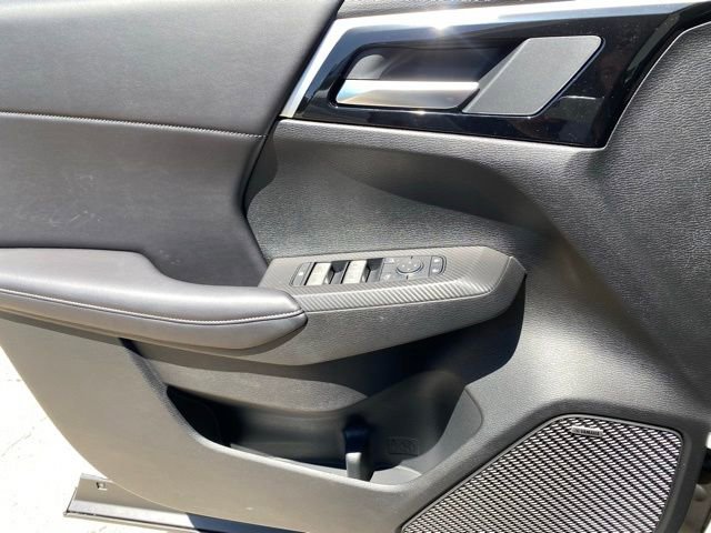 New 2026 Mitsubishi Outlander LE AWD/4WD image 14