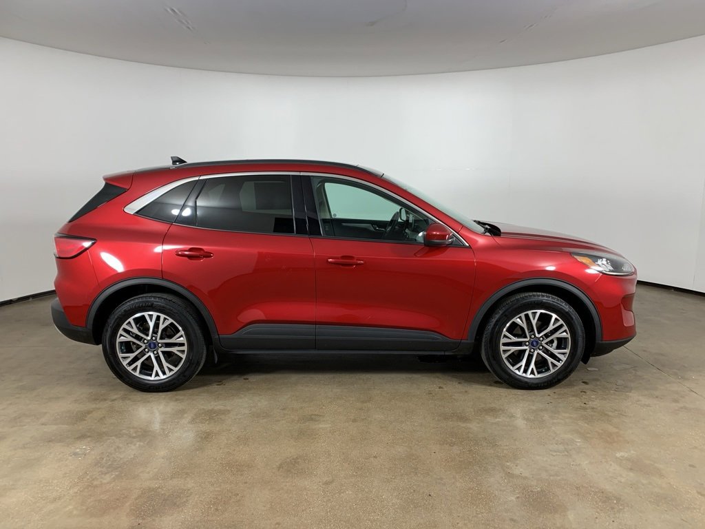 Used 2020 Ford Escape SEL image 7