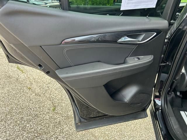 Used 2023 Buick Envision Preferred image 13