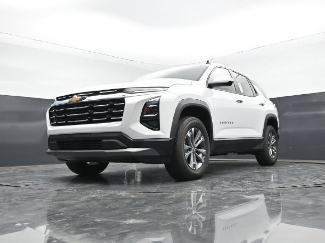 Used 2025 Chevrolet Equinox LT FWD image 59