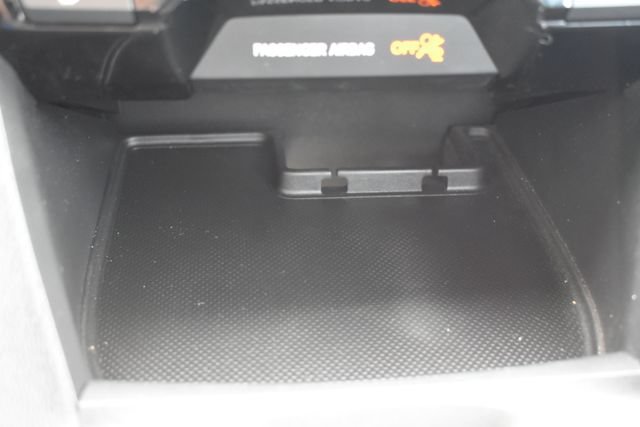 Used 2018 Honda Civic Touring image 31