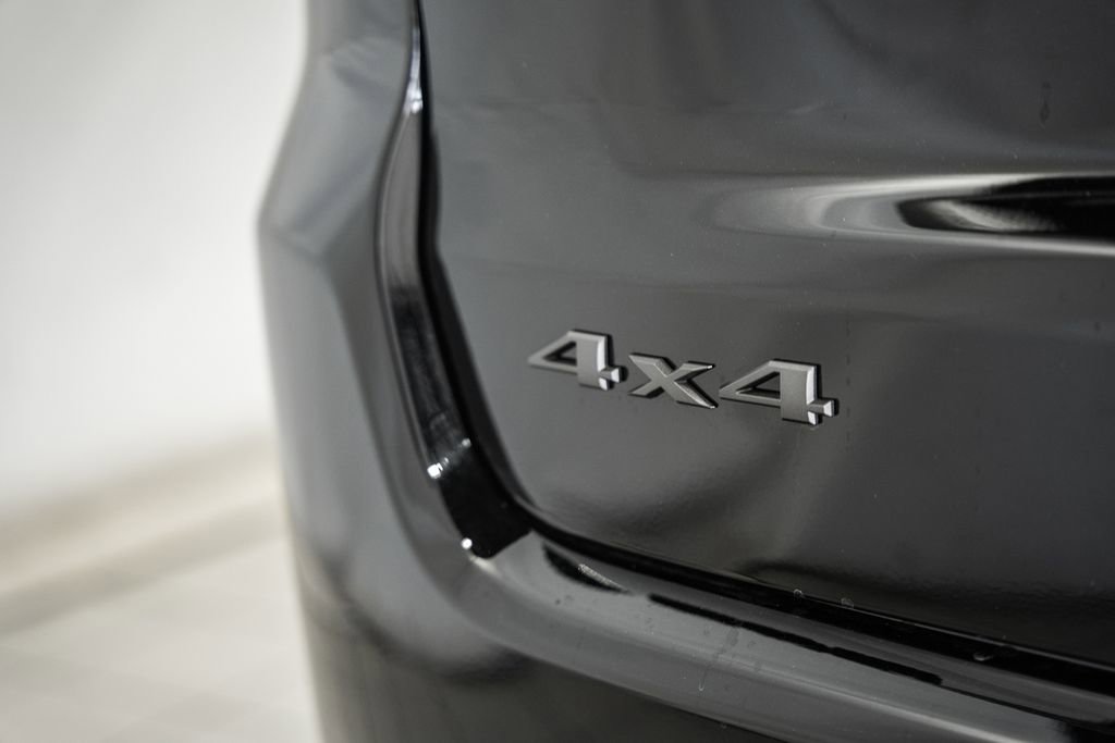 New 2026 Jeep Compass Latitude image 7