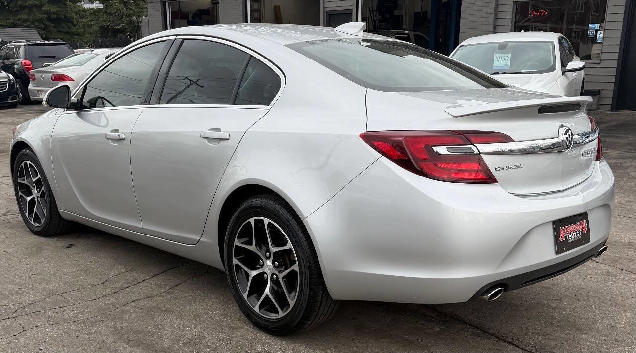 Used 2017 Buick Regal Sport Touring FWD image 15