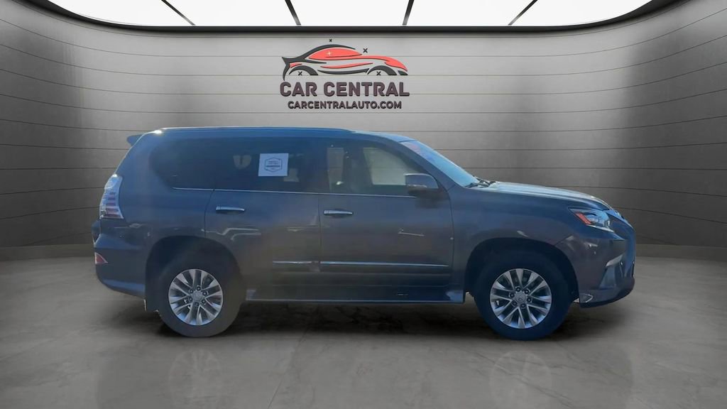 Used 2017 Lexus GX 460 Premium w/ Premium Package AWD/4WD image 6
