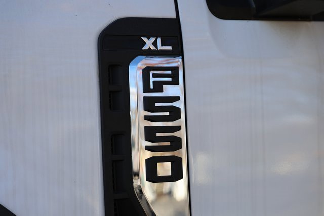 Used 2024 Ford F550 4x4 SuperCab Super Duty w/ Snow Plow Prep Package image 6