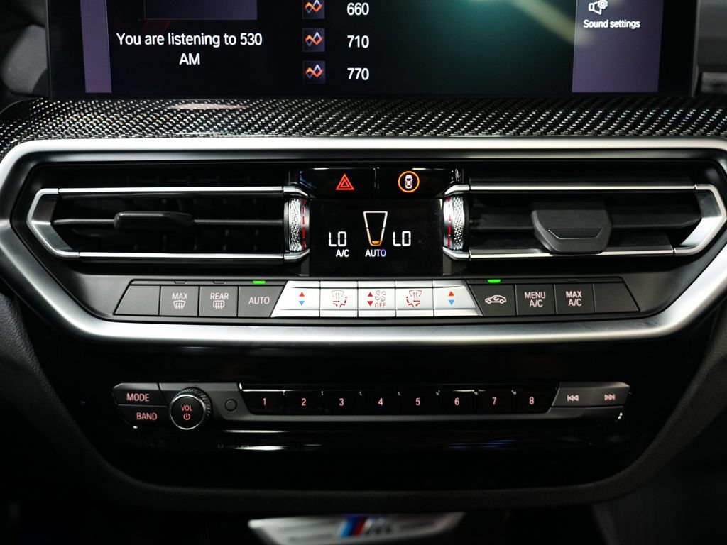 Used 2024 BMW X4 M40i AWD/4WD image 21