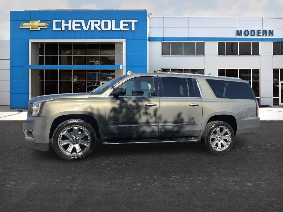 Used 2018 GMC Yukon XL Denali w/ Open Road Package AWD/4WD image 1