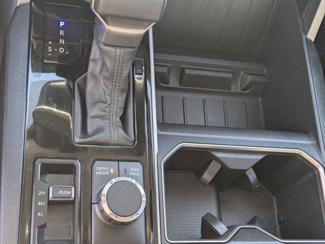 Used 2022 Toyota Tundra SR5 w/ SR5 Convenience Package image 21