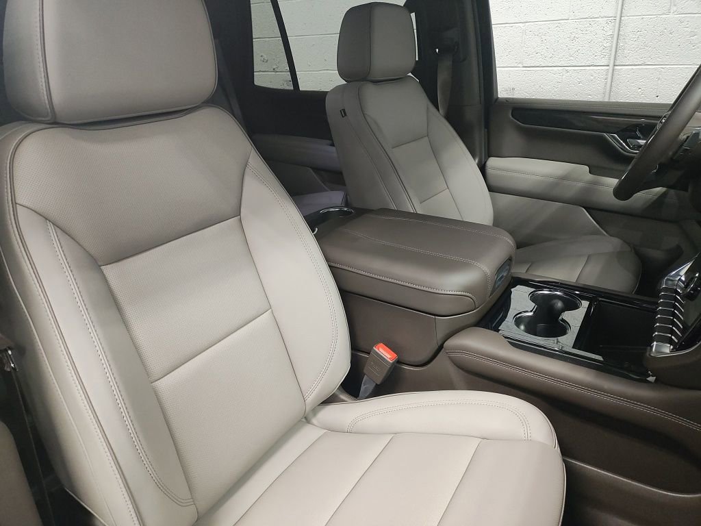 New 2026 GMC Yukon Elevation image 10