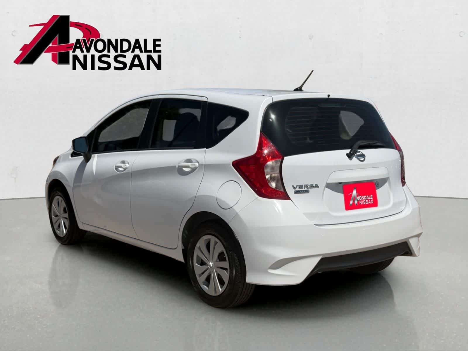 Certified 2019 Nissan Versa Note S FWD image 4