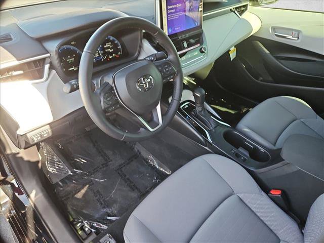 Certified 2026 Toyota Corolla SE w/ SE Package FWD image 12