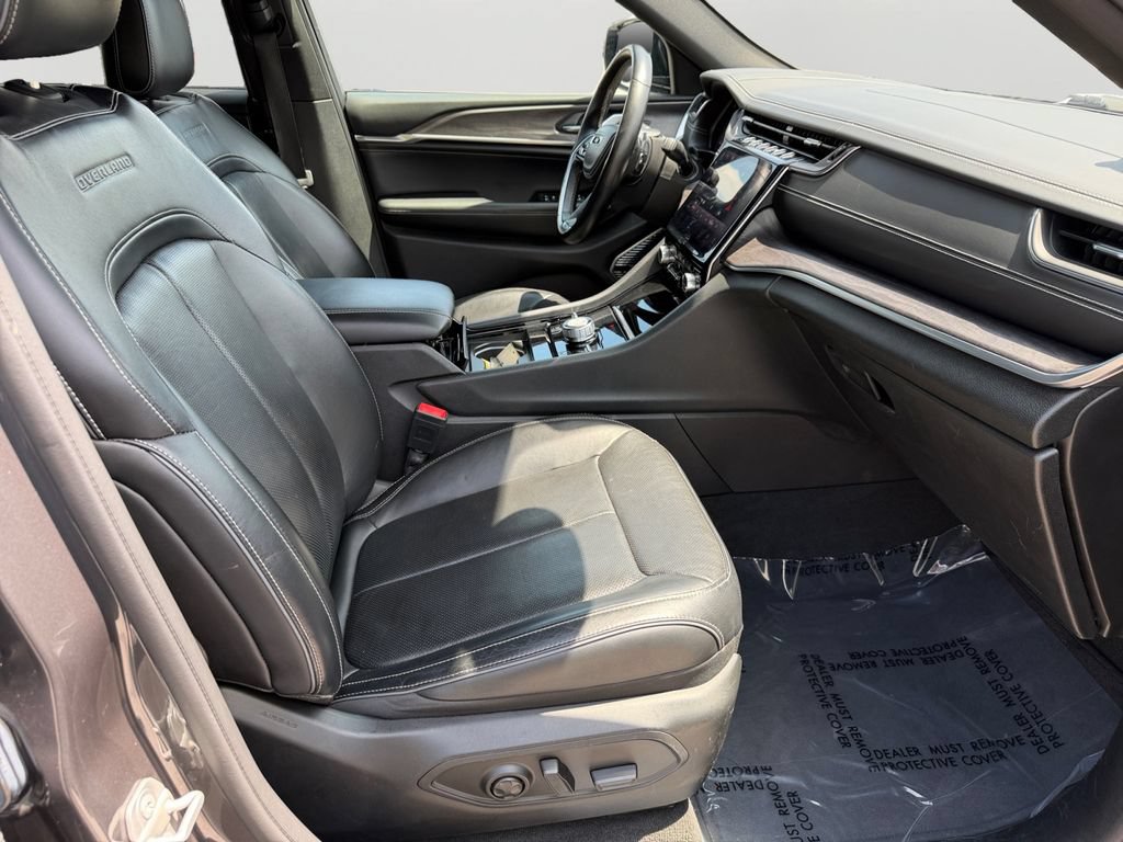 Used 2021 Jeep Grand Cherokee L Overland AWD/4WD image 12