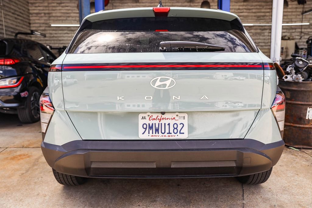 Certified 2024 Hyundai Kona SEL FWD image 9