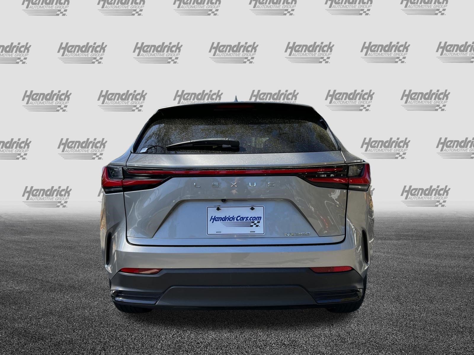 Used 2024 Lexus NX 250 FWD w/ Towing Package (2000 Lbs) image 8