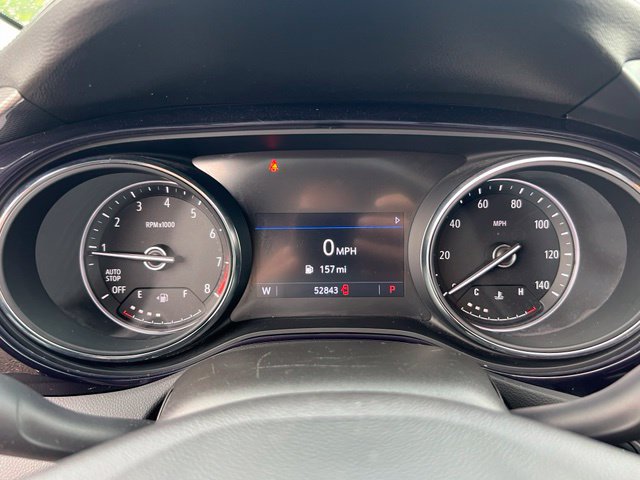 Used 2021 Buick Encore GX Preferred w/ Cold Weather Comfort Package FWD image 12