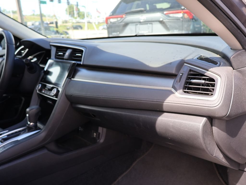 Certified 2018 Honda Civic EX image 9