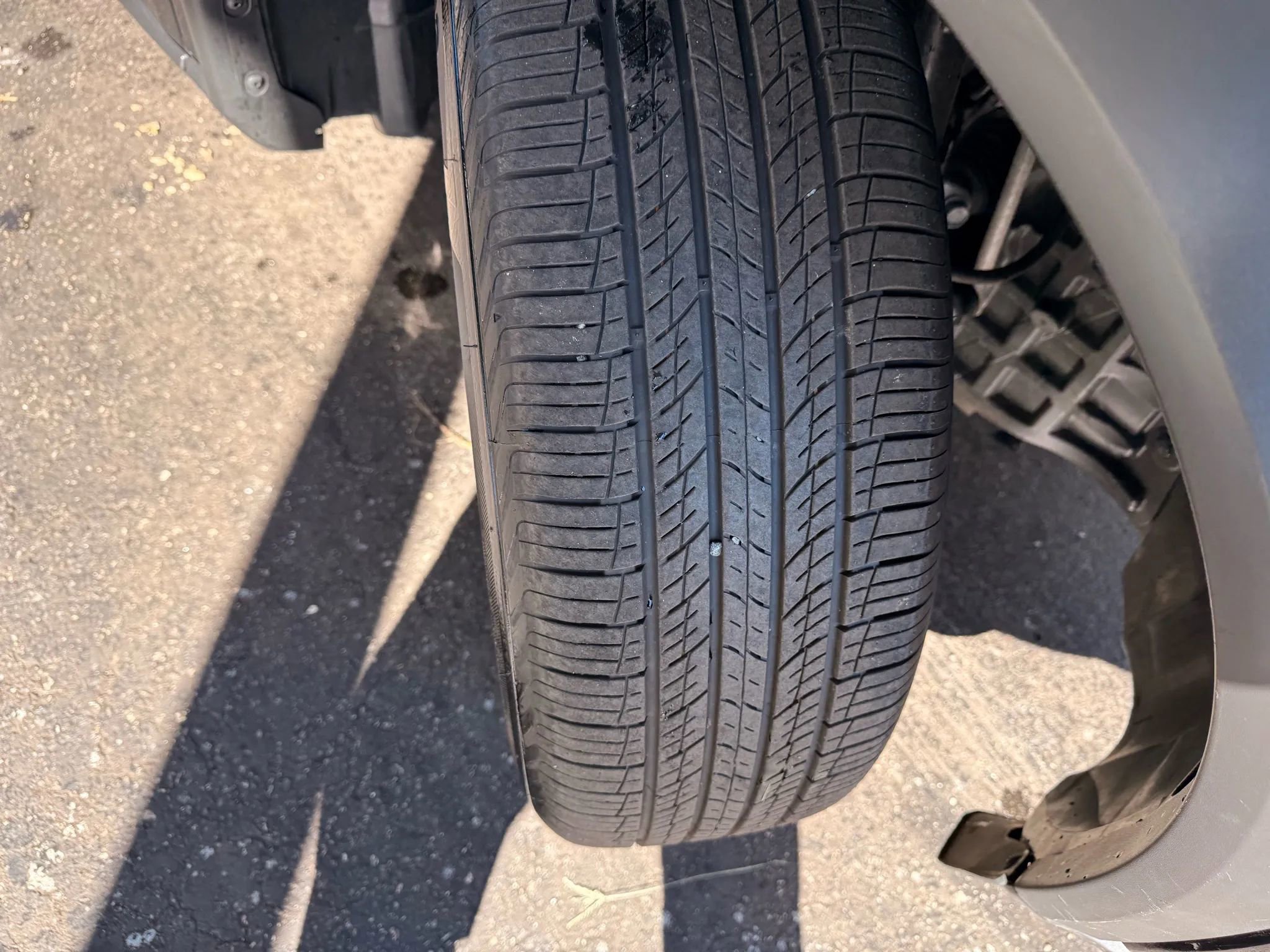 Used 2025 Nissan Rogue SV image 51