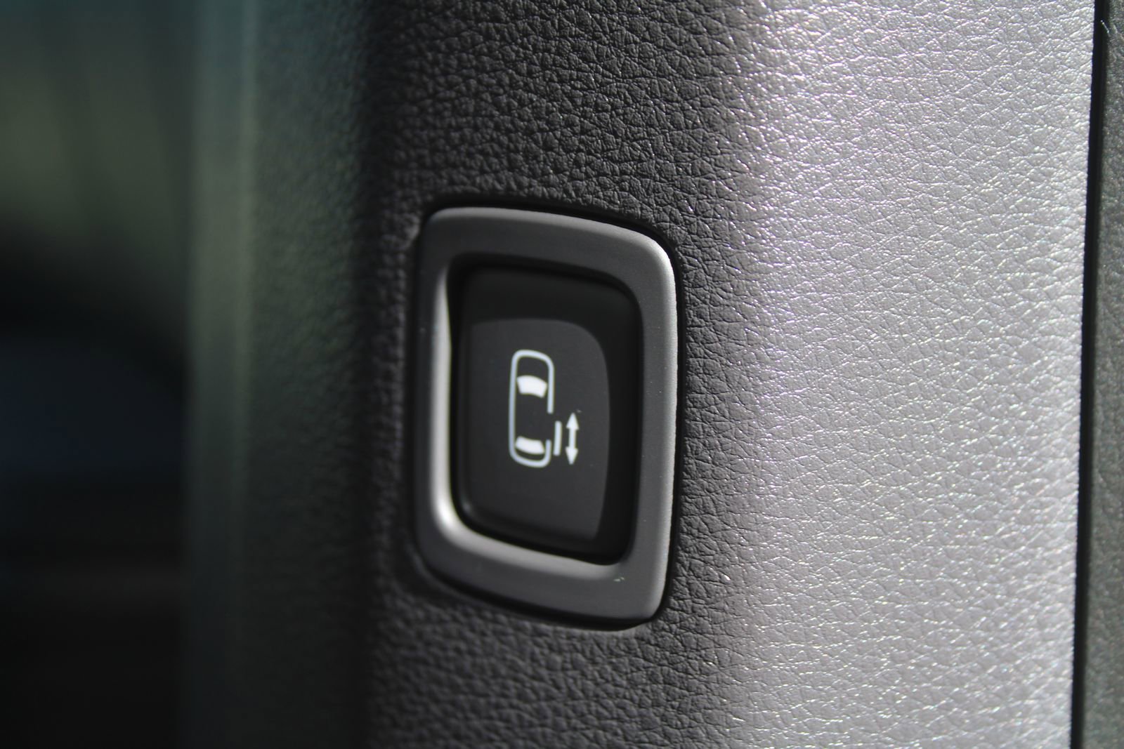 New 2026 Kia Carnival SX Prestige image 8