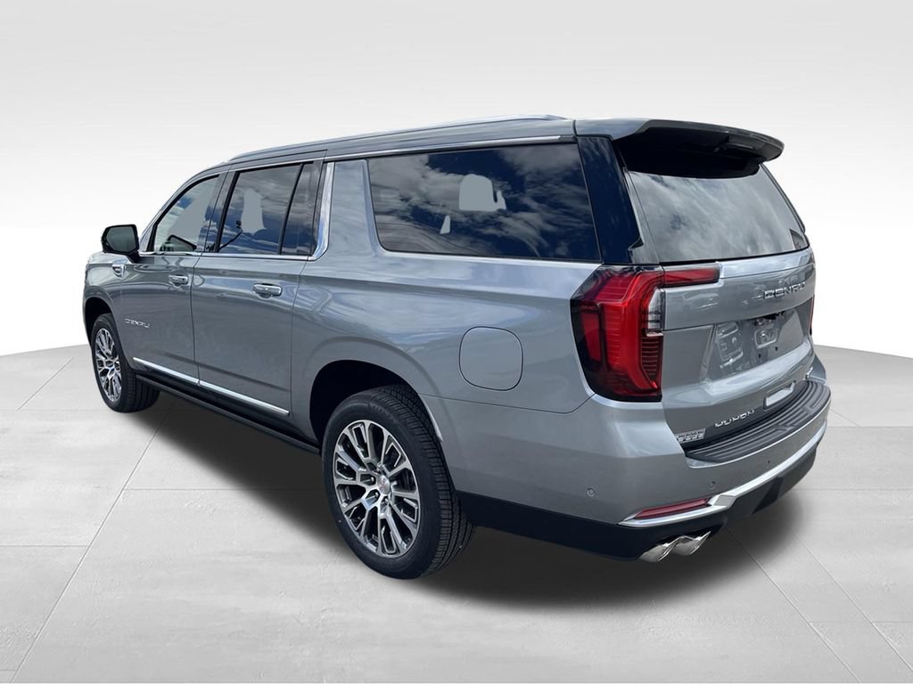 New 2026 GMC Yukon XL Denali w/ Denali Reserve Package AWD/4WD image 7