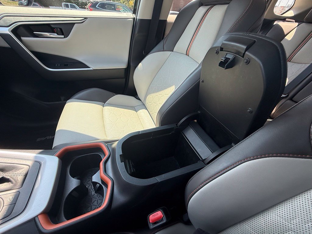 Used 2019 Toyota RAV4 Adventure w/ Cold Weather Package AWD/4WD image 25
